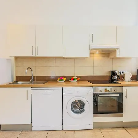 Carre D'or Terrace Ap4015 By Riviera Homes Apartment
